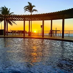 Excelente Entre A Lagoa E O Mar!!! Apartamento